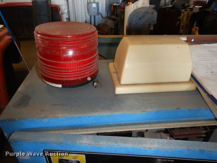 image for item OL9360 Balemaster 372AJLPUXZ9Z  horizontal baler