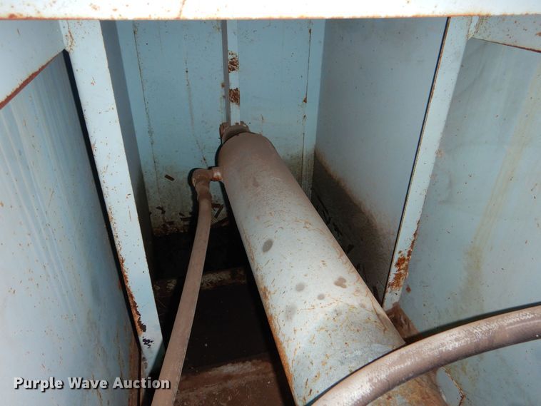 image for item OL9360 Balemaster 372AJLPUXZ9Z  horizontal baler