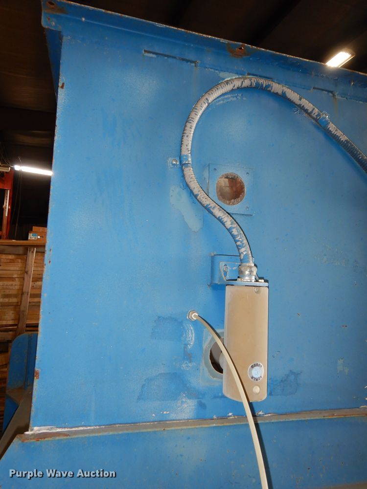 image for item OL9360 Balemaster 372AJLPUXZ9Z  horizontal baler