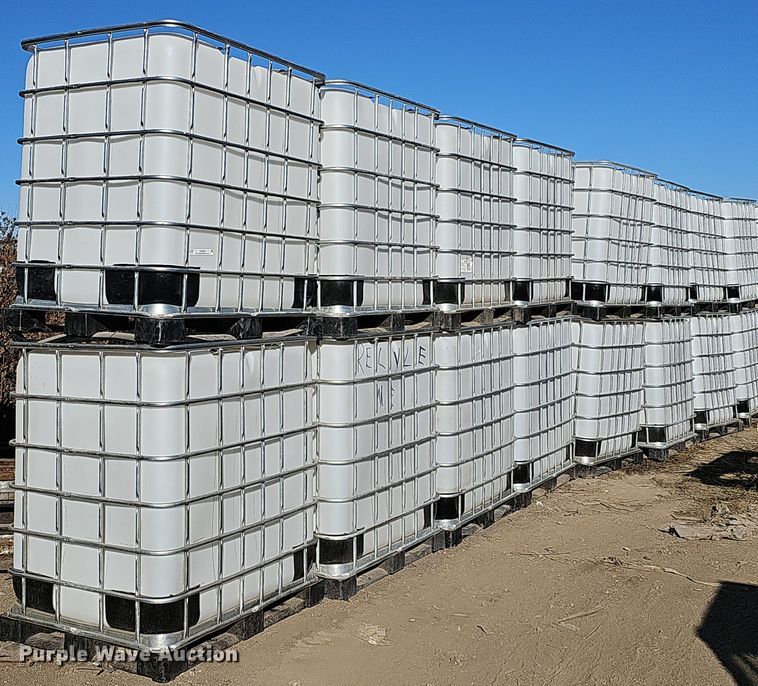 image for item OL9362 (18) Schutz 325 gallon totes