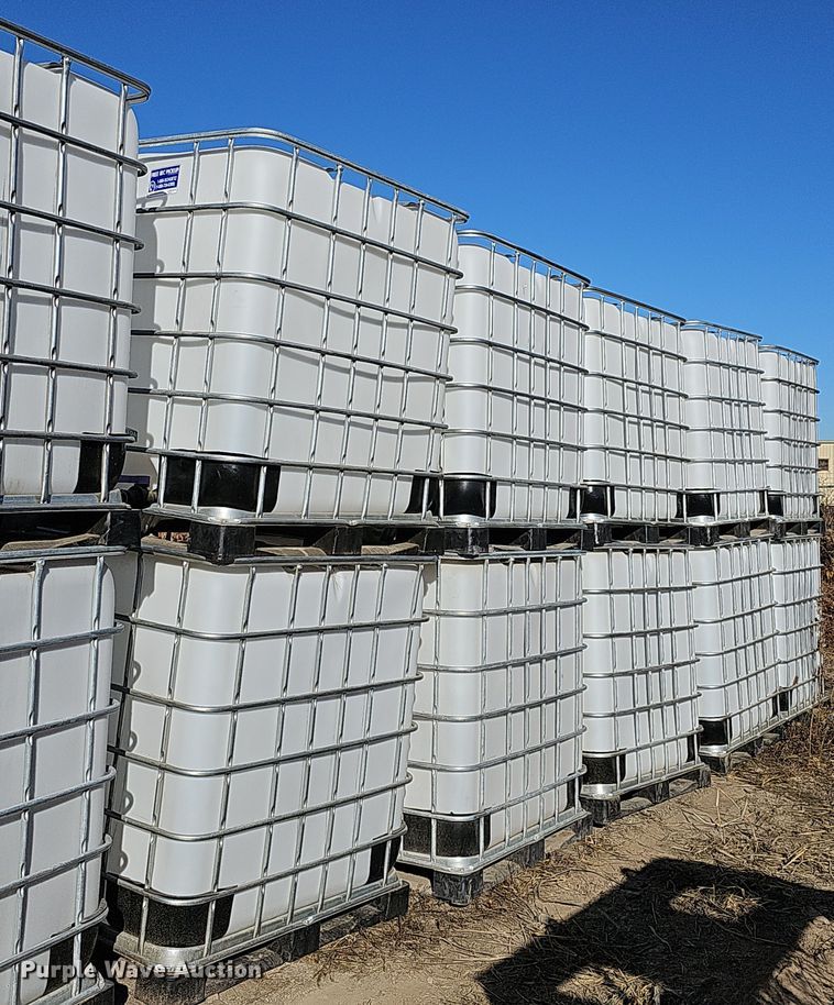 image for item OL9362 (18) Schutz 325 gallon totes