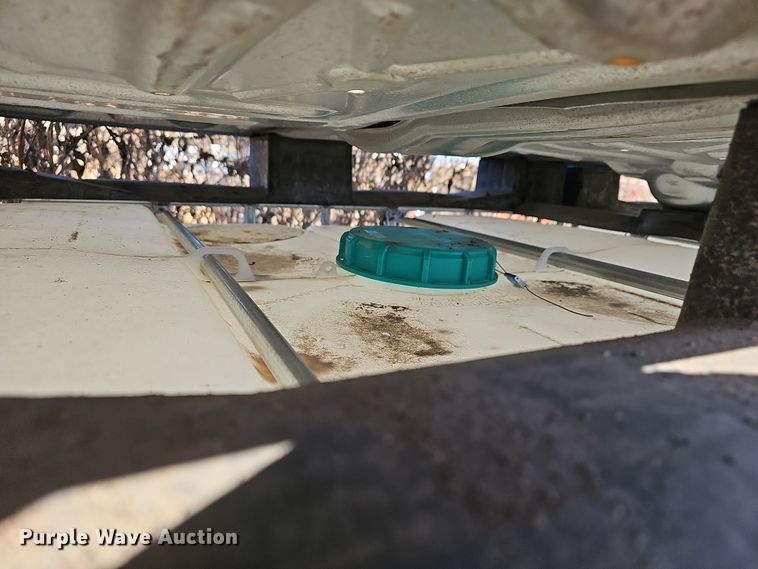 image for item OL9362 (18) Schutz 325 gallon totes