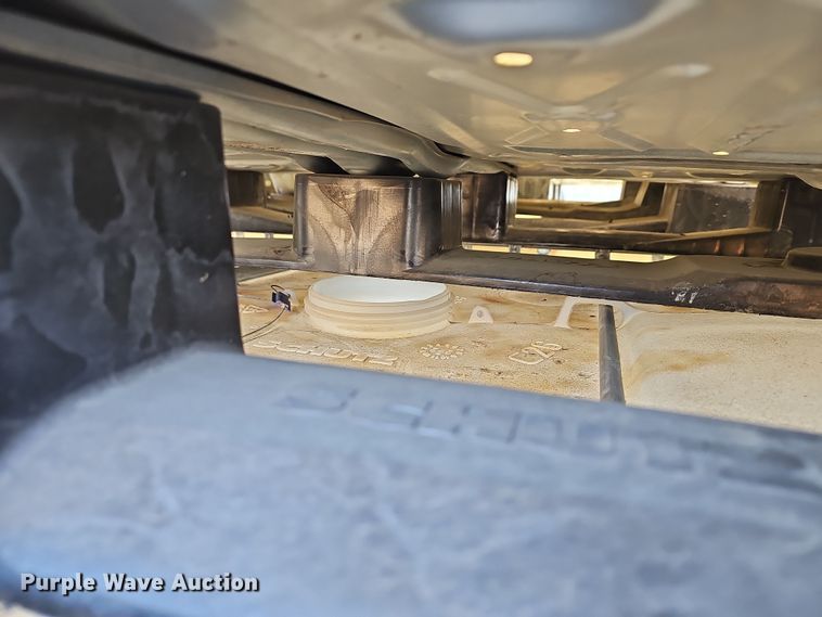 image for item OL9363 (41) Schutz 275 gallon totes