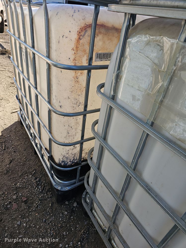 image for item OL9363 (41) Schutz 275 gallon totes