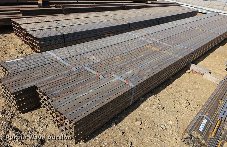 image for item OL9395 (80) perforated square tubing