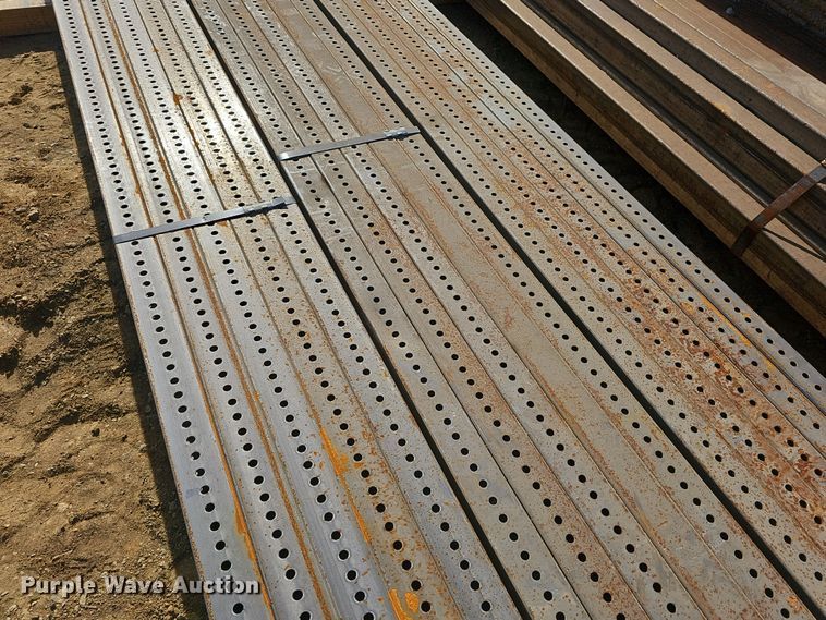 image for item OL9396 (60) perforated square tubing