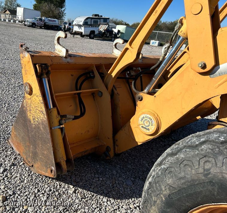 image for item DJ6376 2004 Case 590 Super M Series 2  backhoe
