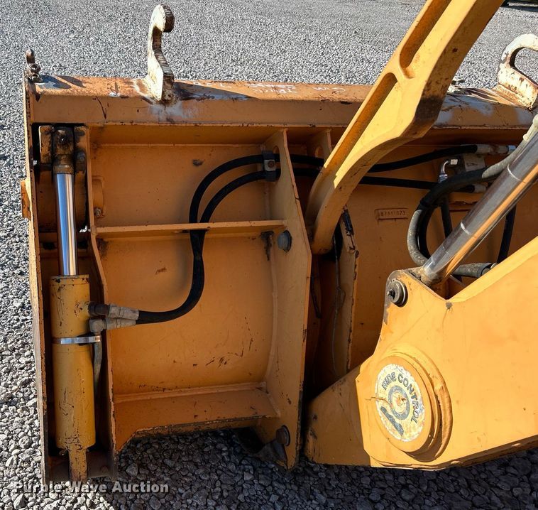 image for item DJ6376 2004 Case 590 Super M Series 2  backhoe