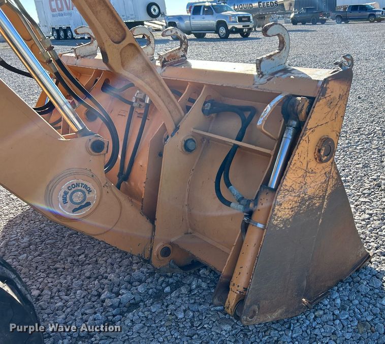 image for item DJ6376 2004 Case 590 Super M Series 2  backhoe