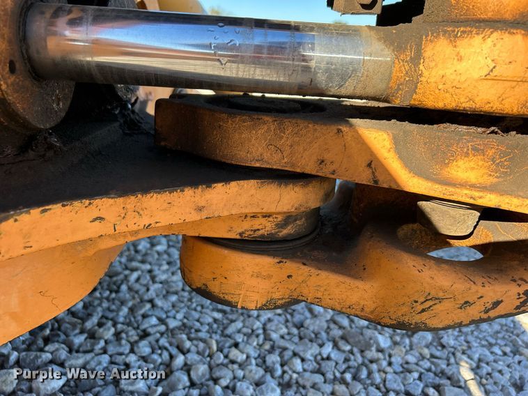 image for item DJ6376 2004 Case 590 Super M Series 2  backhoe