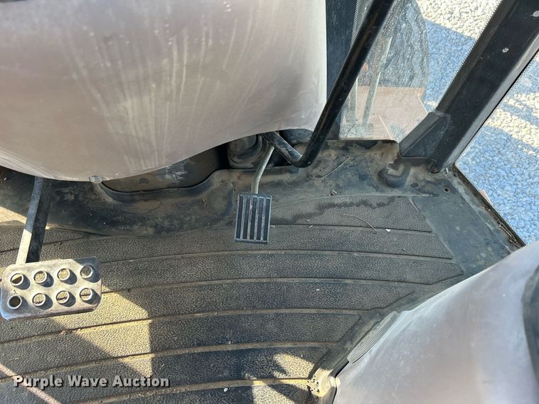 image for item DJ6376 2004 Case 590 Super M Series 2  backhoe