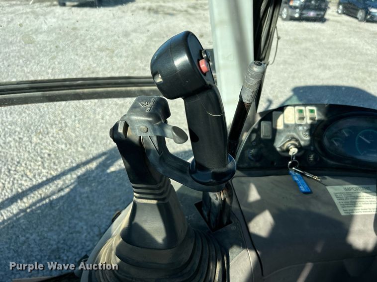 image for item DJ6376 2004 Case 590 Super M Series 2  backhoe