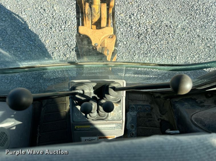 image for item DJ6376 2004 Case 590 Super M Series 2  backhoe