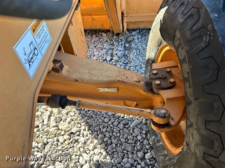 image for item DJ6376 2004 Case 590 Super M Series 2  backhoe