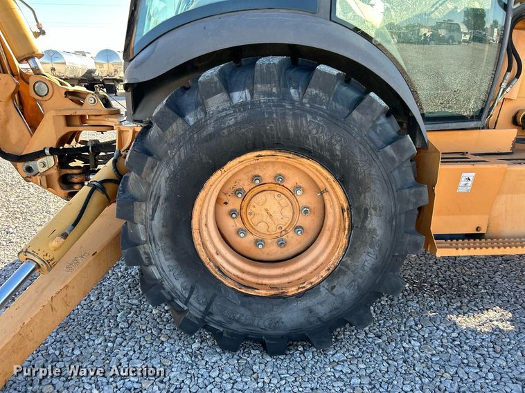 image for item DJ6376 2004 Case 590 Super M Series 2  backhoe