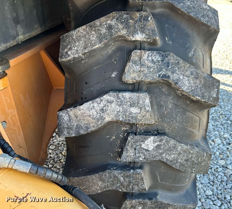 image for item DJ6376 2004 Case 590 Super M Series 2  backhoe