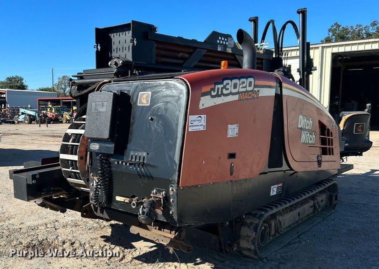 image for item DJ6393 2009 Ditch Witch JT3020 Mach 1  directional boring unit
