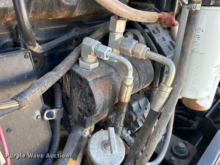 image for item DJ6393 2009 Ditch Witch JT3020 Mach 1  directional boring unit