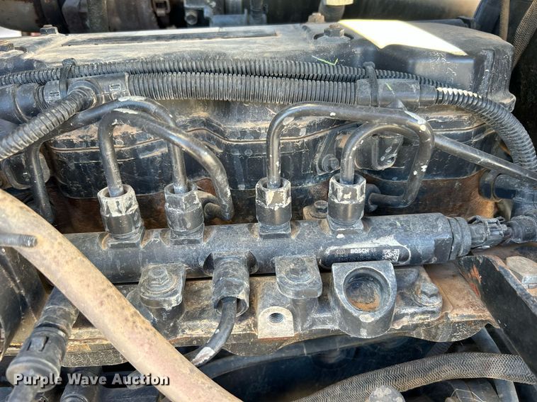 image for item DJ6393 2009 Ditch Witch JT3020 Mach 1  directional boring unit