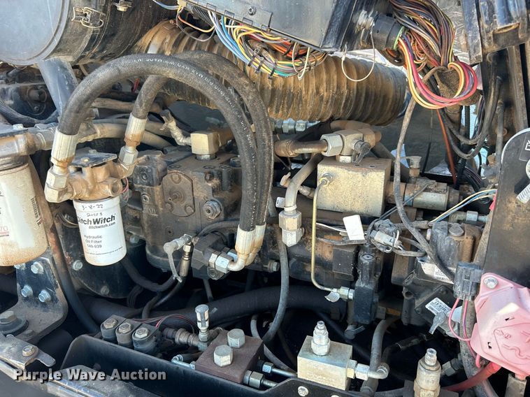 image for item DJ6393 2009 Ditch Witch JT3020 Mach 1  directional boring unit