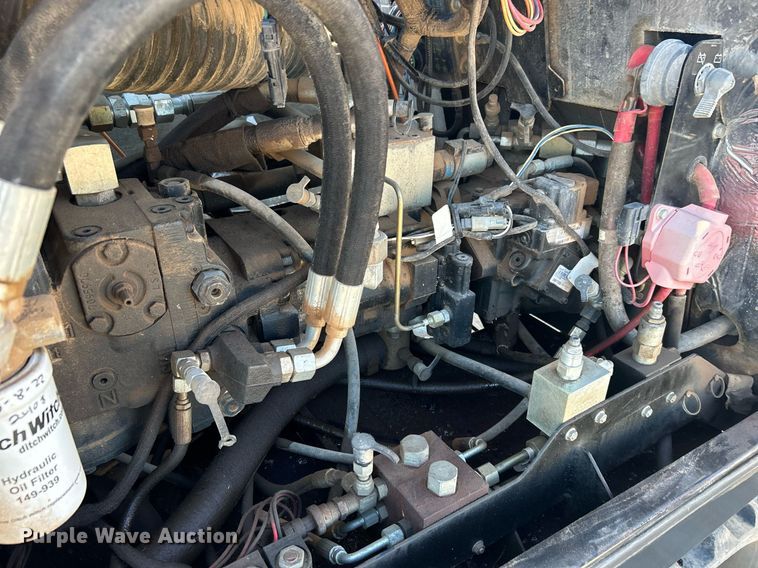 image for item DJ6393 2009 Ditch Witch JT3020 Mach 1  directional boring unit