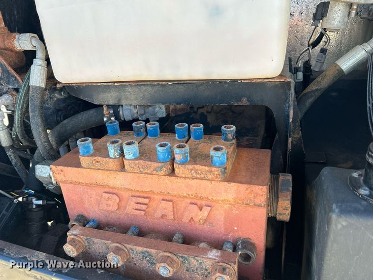 image for item DJ6393 2009 Ditch Witch JT3020 Mach 1  directional boring unit