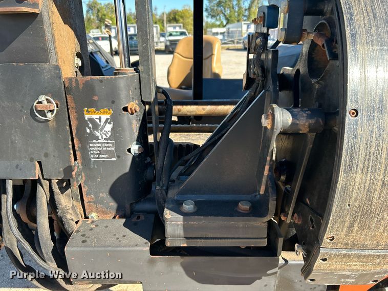 image for item DJ6393 2009 Ditch Witch JT3020 Mach 1  directional boring unit