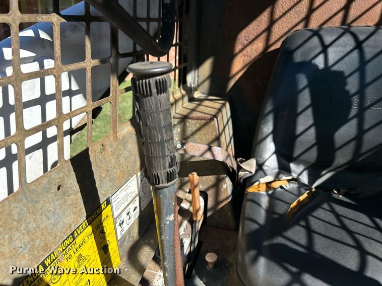 image for item DJ6448 1992 Bobcat 743B  skid steer loader