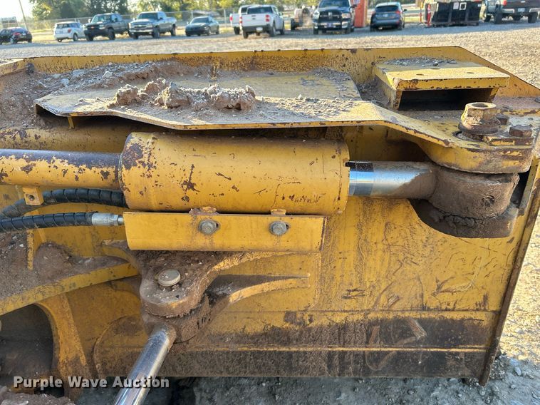 image for item DJ6458 2012 Caterpillar D6KXL  dozer