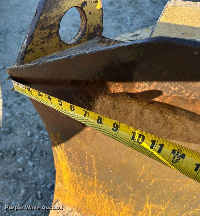 image for item DJ6458 2012 Caterpillar D6KXL  dozer