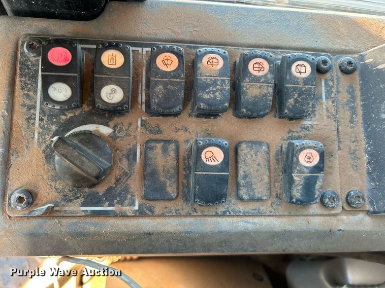 image for item DJ6458 2012 Caterpillar D6KXL  dozer