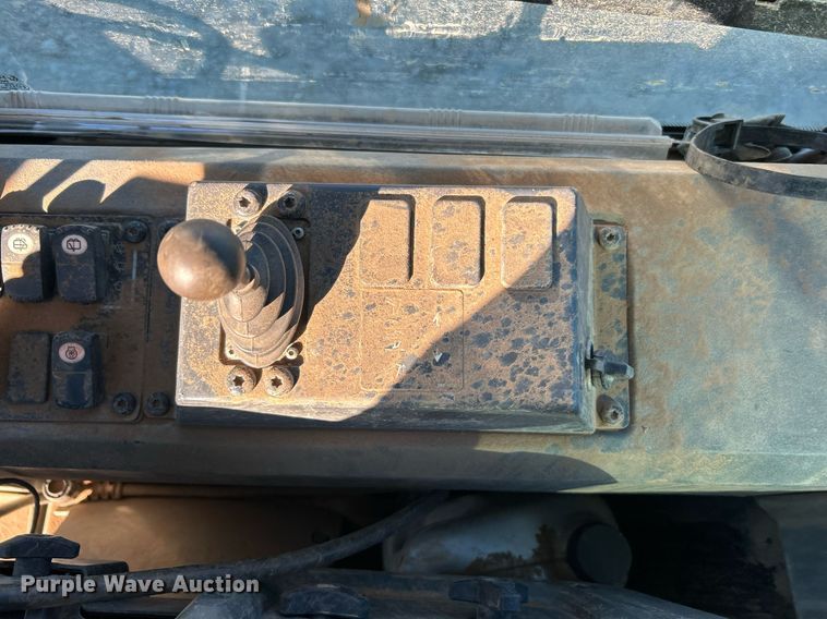 image for item DJ6458 2012 Caterpillar D6KXL  dozer