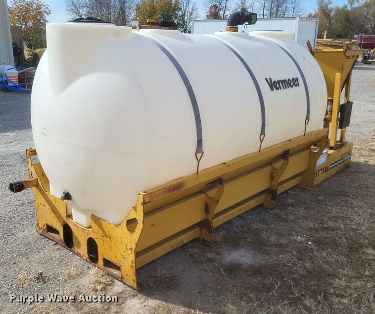 image for item DK1173 2000 Vermeer ST750A  mud mixer