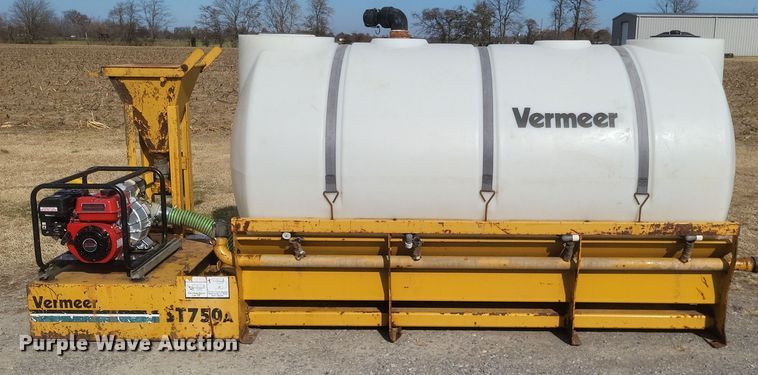 image for item DK1173 2000 Vermeer ST750A  mud mixer