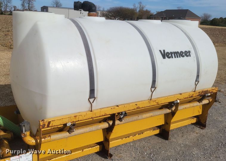 image for item DK1173 2000 Vermeer ST750A  mud mixer