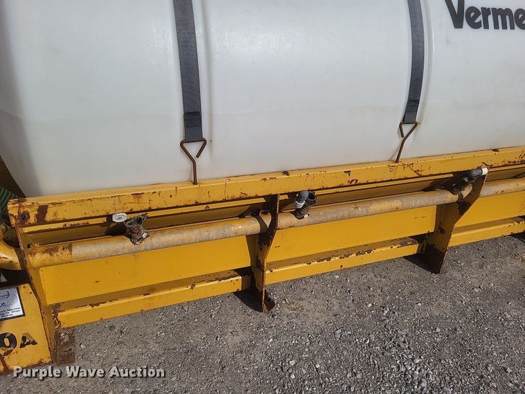 image for item DK1173 2000 Vermeer ST750A  mud mixer