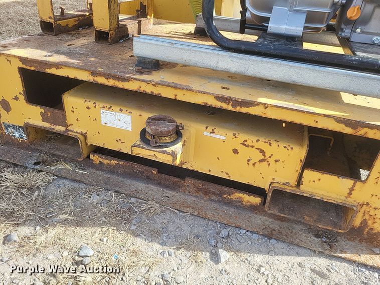 image for item DK1173 2000 Vermeer ST750A  mud mixer