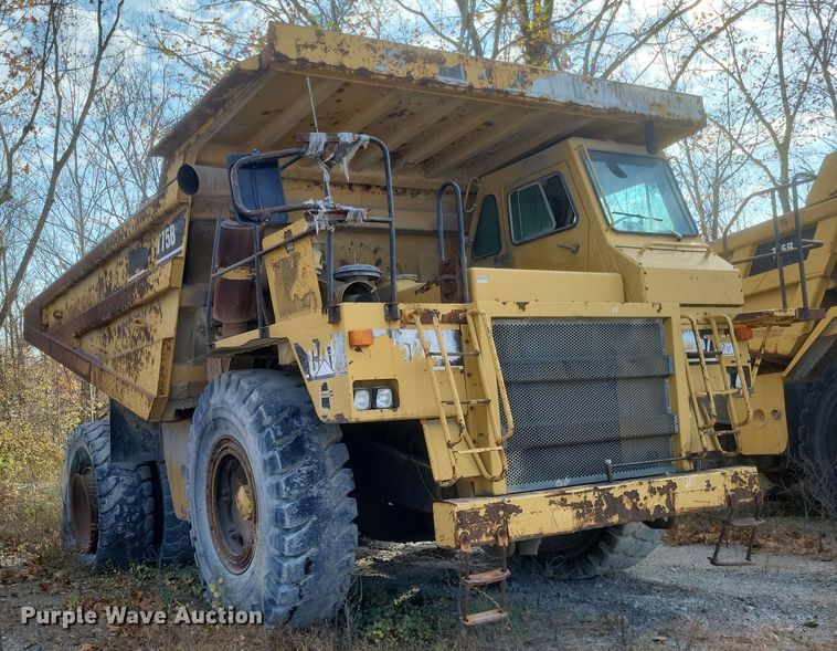 image for item DK1174 1996 Caterpillar 775B  haul truck