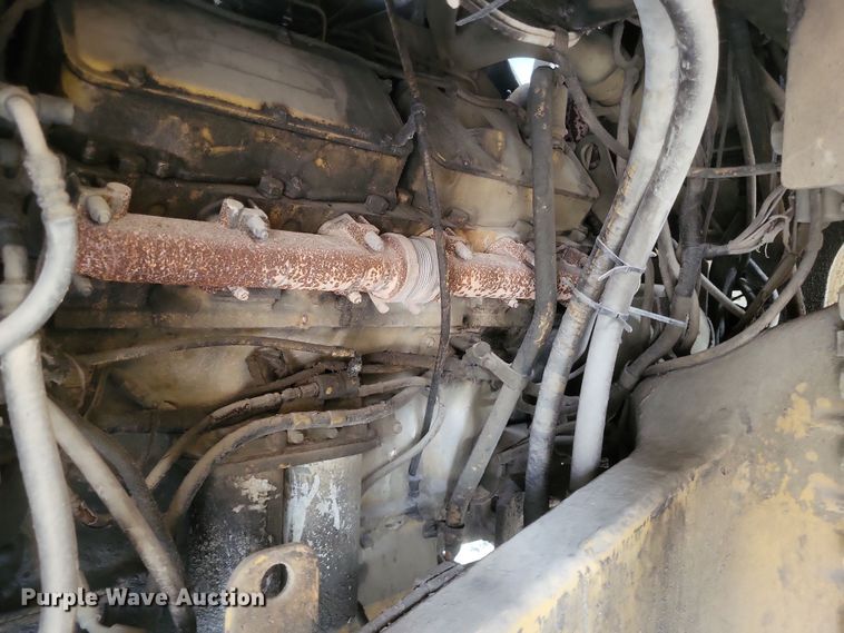 image for item DK1174 1996 Caterpillar 775B  haul truck