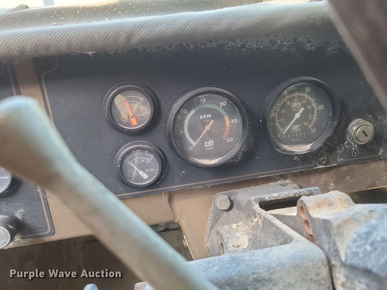 image for item DK1175 1995 Caterpillar 775B  haul truck