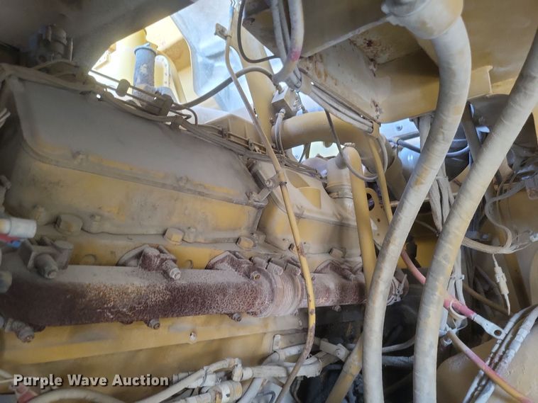 image for item DK1175 1995 Caterpillar 775B  haul truck