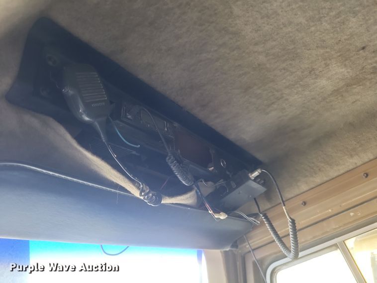 image for item DK1176 1996 Caterpillar 775B  haul truck