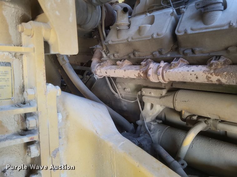 image for item DK1176 1996 Caterpillar 775B  haul truck