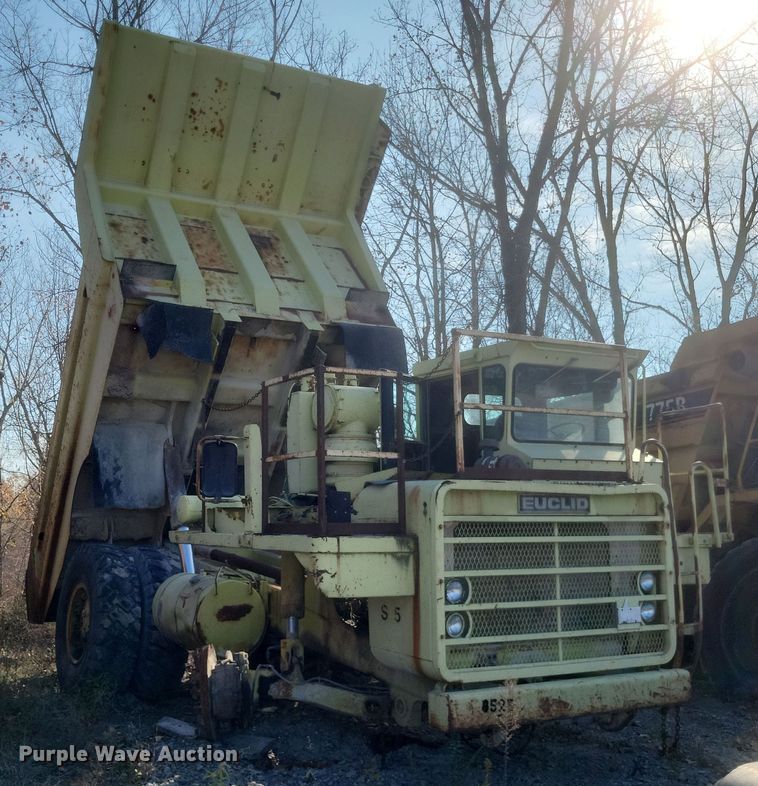 image for item DK1177 1991 Euclid R35  haul truck