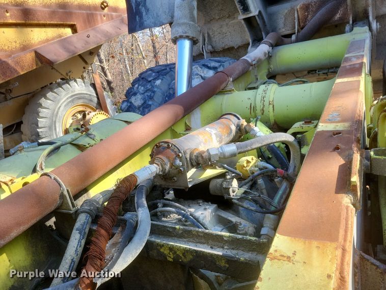 image for item DK1177 1991 Euclid R35  haul truck