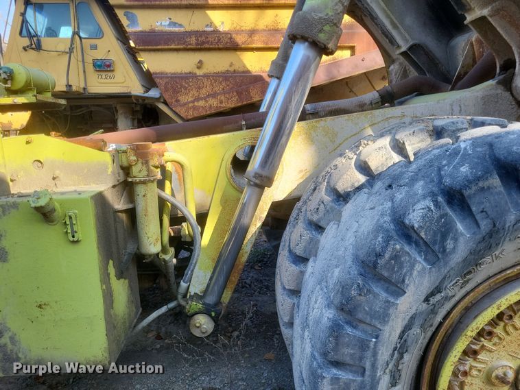 image for item DK1177 1991 Euclid R35  haul truck