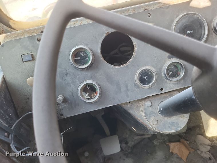 image for item DK1177 1991 Euclid R35  haul truck