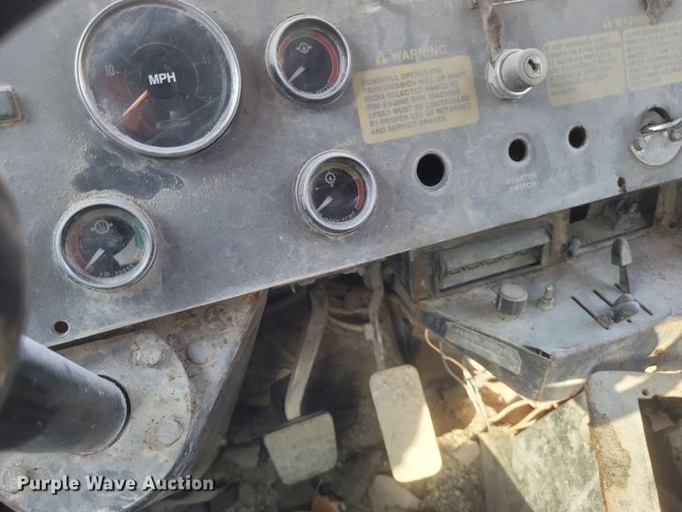 image for item DK1177 1991 Euclid R35  haul truck