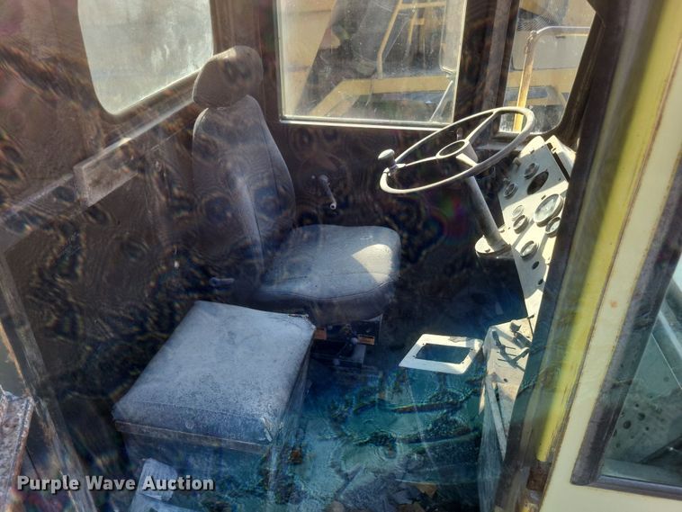 image for item DK1177 1991 Euclid R35  haul truck