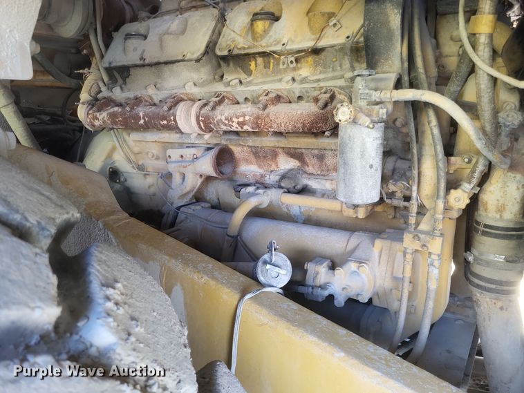 image for item DK1178 1994 Caterpillar 775B  haul truck